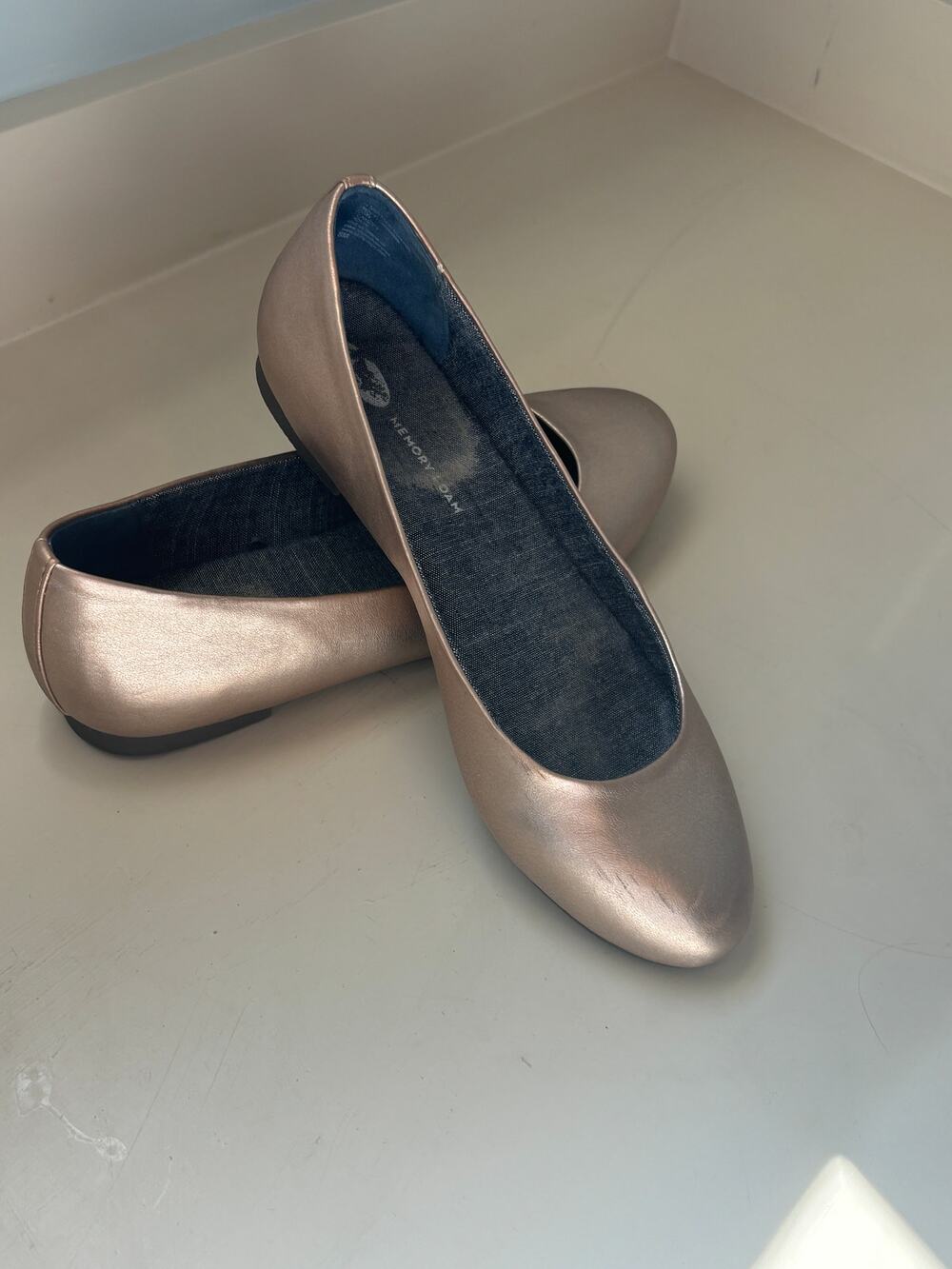 Dr.Scholl's Rose Gold Memory Foam Flats 8